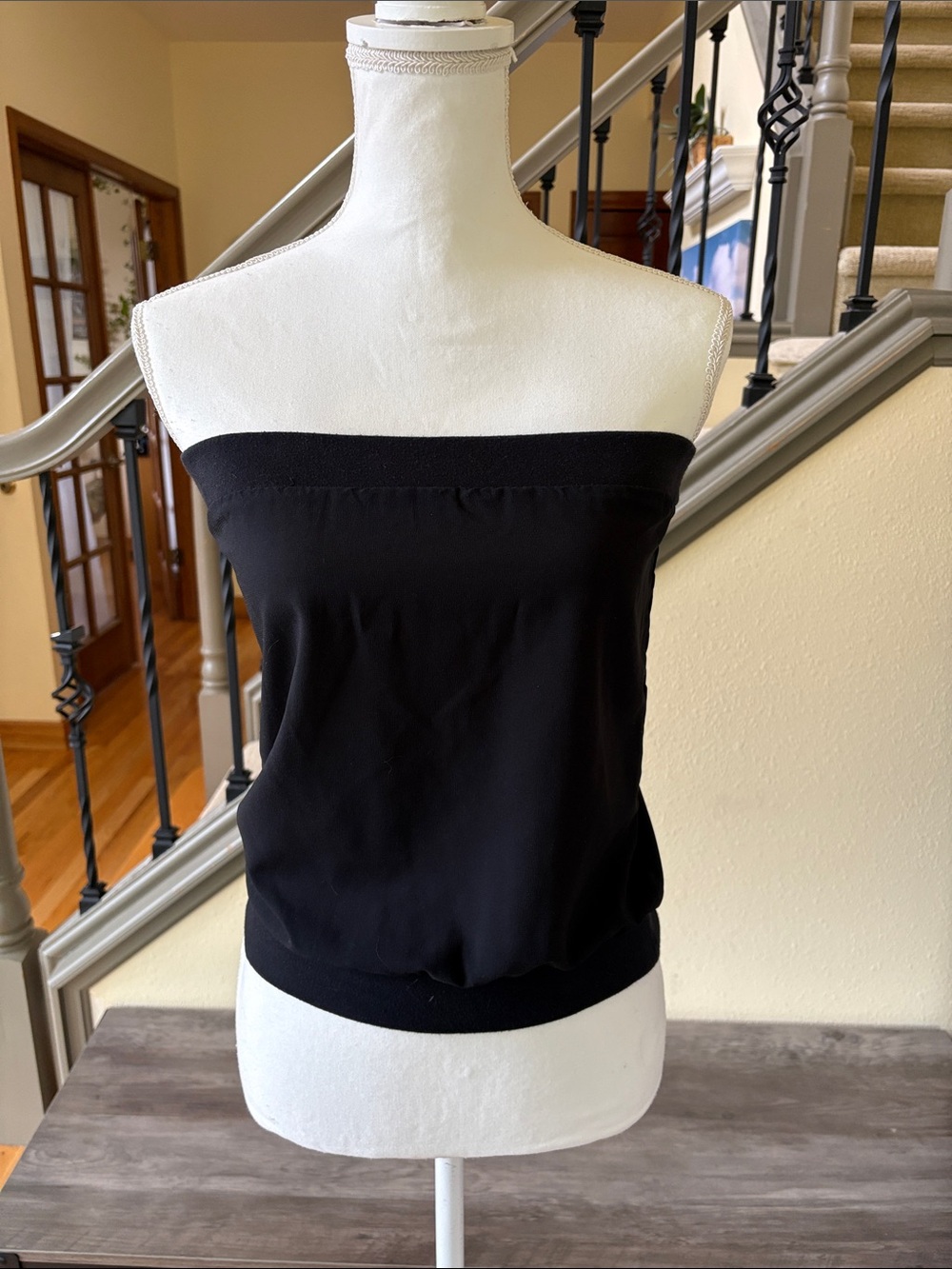 Old Navy Black Strapless Tube Top Size Small - Picture 1 of 11
